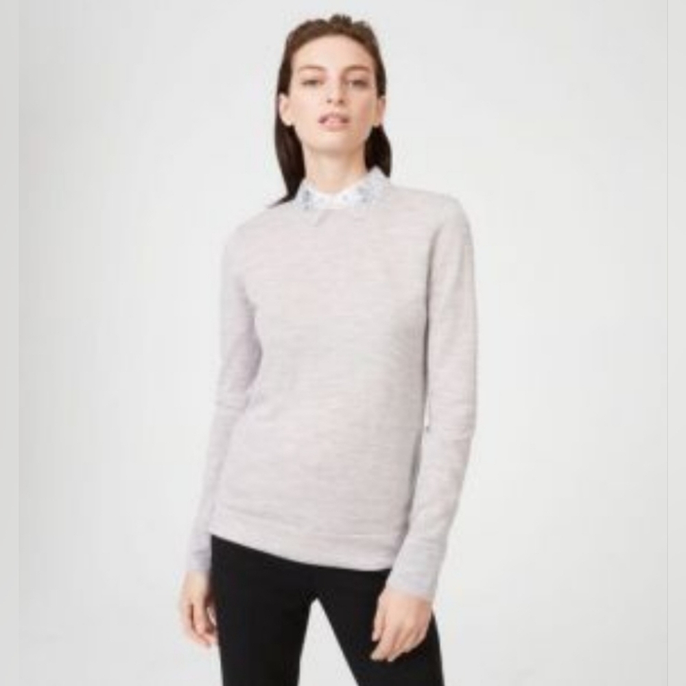 CLUB MONACO Joannah Gray Longsleeve Sweater w/ Embellished Collar. Sz Large.